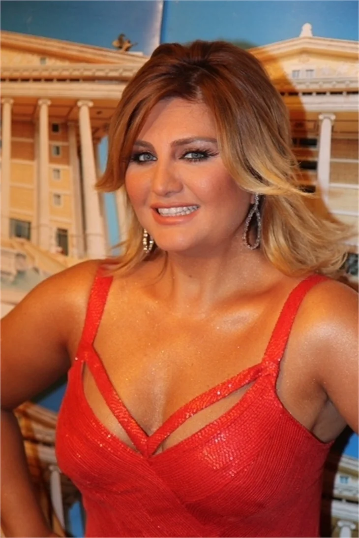 Sibel Can'ın muhteşem Kıbrıs konseri