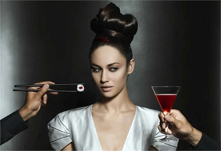 Olga Kurylenko, Tom Cruise ile "Oblivion"da oynayacak