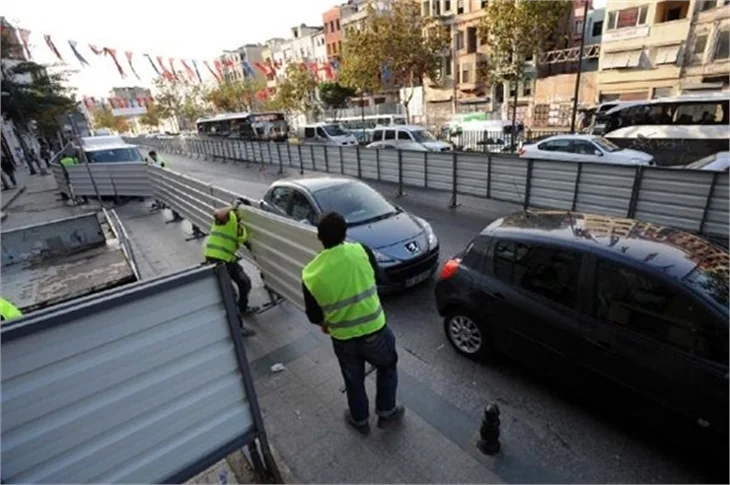 Taksim Meydan Düzenleme çalışmaları başladı