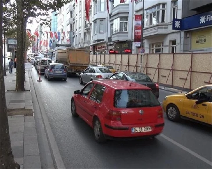 Taksim Meydan Düzenleme çalışmaları başladı