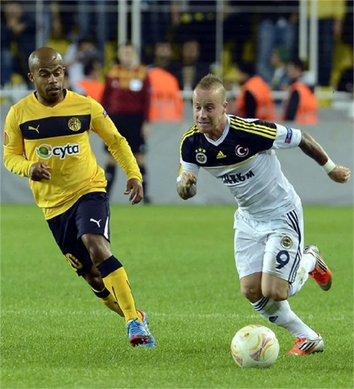 Fenerbahçe - AEL maçının ilginç anları...