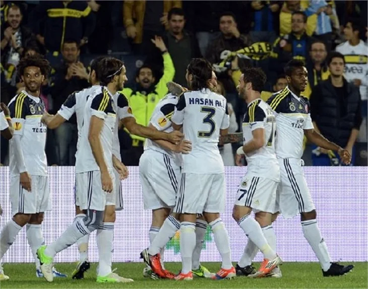 Fenerbahçe - AEL maçının ilginç anları...