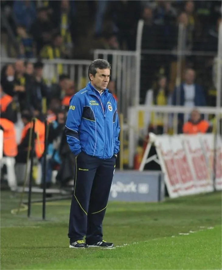 Fenerbahçe, seyircisiyle buluştu: 2-1