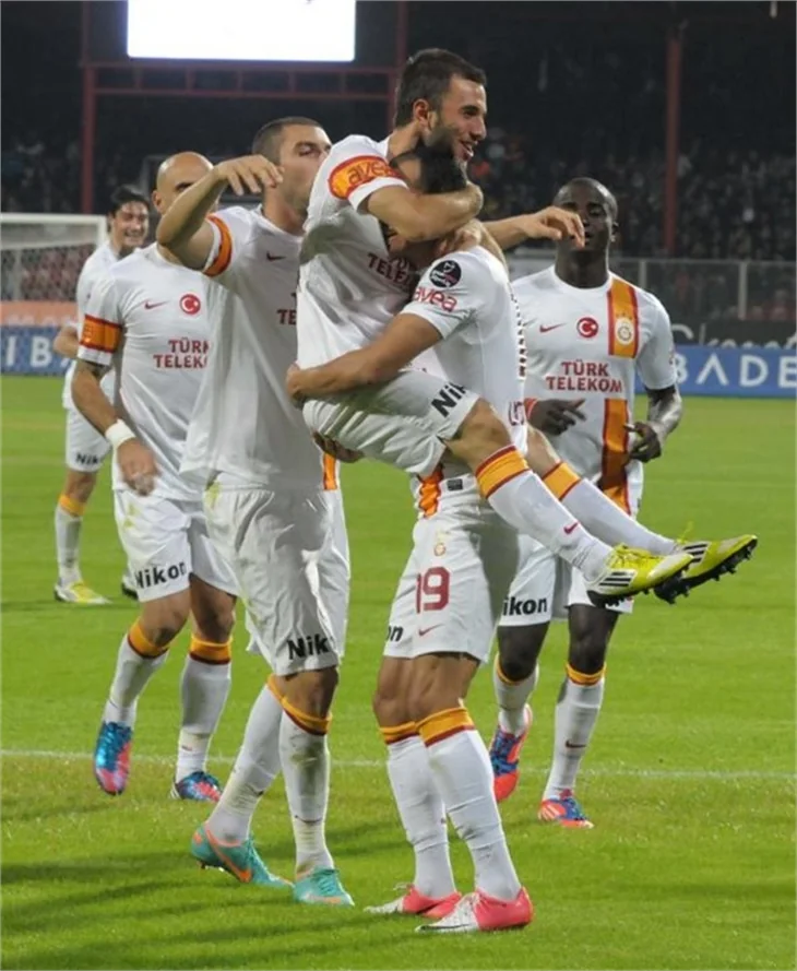 Galatasaray, Mersin'e takıldı...