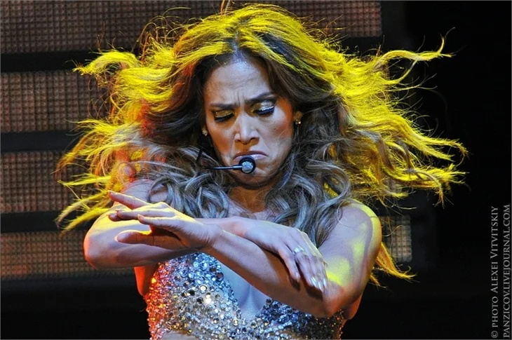 Jennifer Lopez, Moskova'yı salladı!