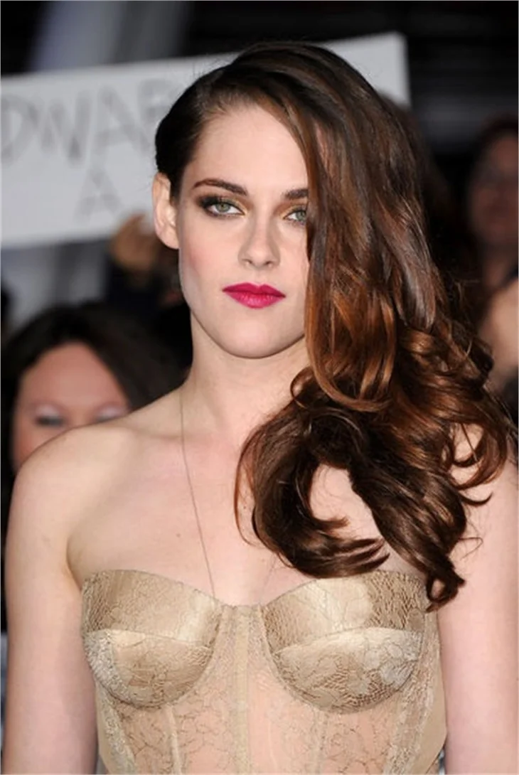 Transparan vampir Kristen Stewart...