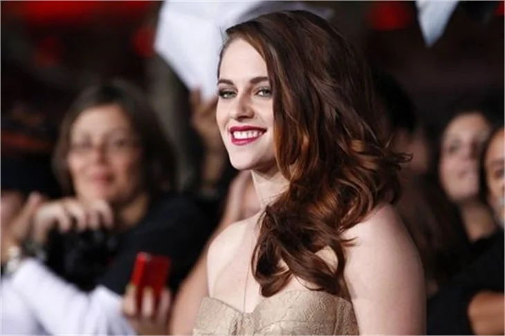 Transparan vampir Kristen Stewart...