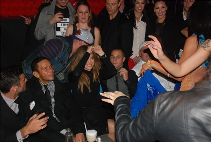 Jennifer Lopez, Reina'da dansöz oynattı...