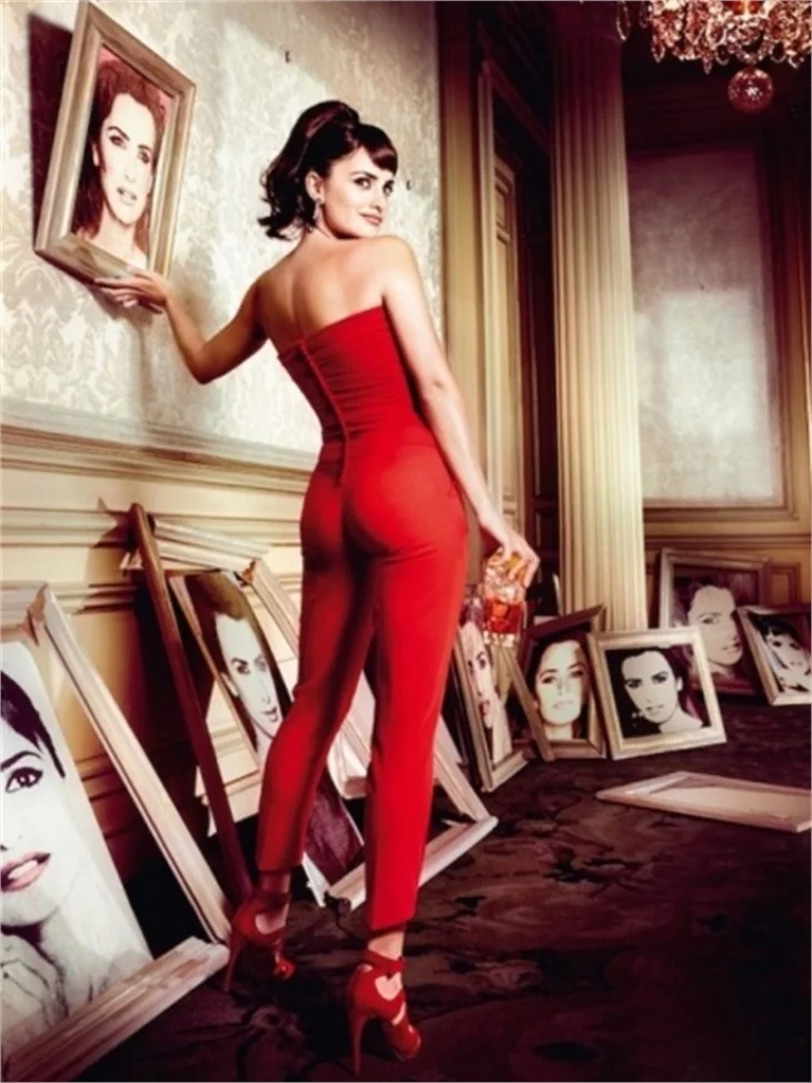 Penelope Cruz'dan 2013 takvimi