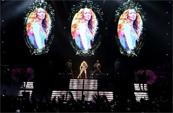 Jennifer Lopez verdiği konserler İstanbul'u salladı!