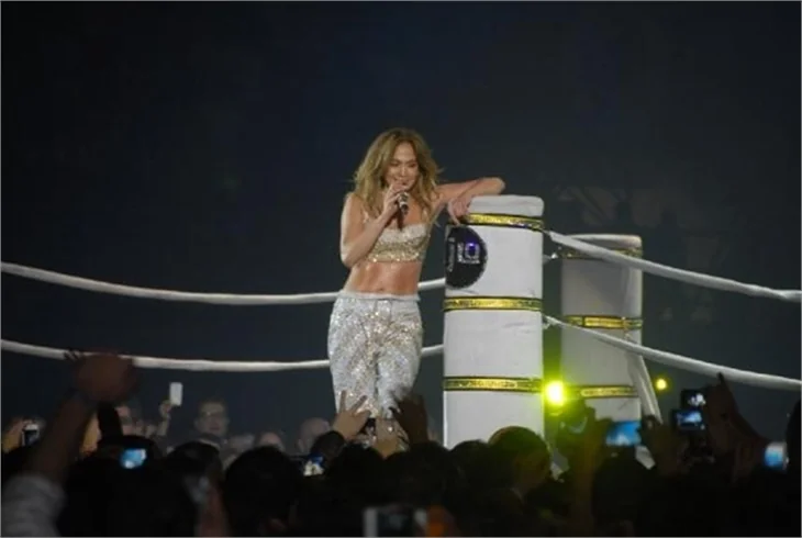 Jennifer Lopez verdiği konserler İstanbul'u salladı!