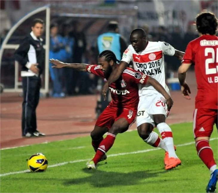 Beşiktaş-Antalya maçından kareler!