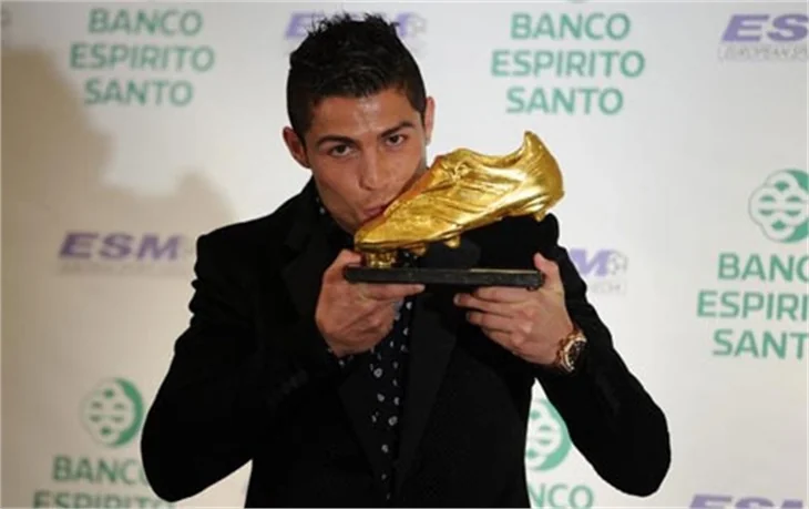 Hayırsever Ronaldo!