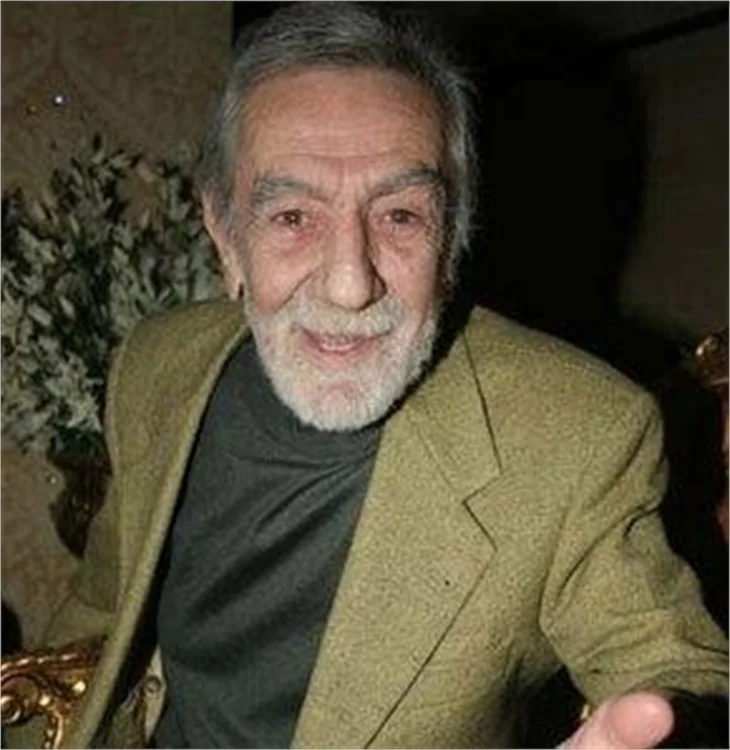 İzzet Çapa'nın Aydemir Akbaş röportajı!