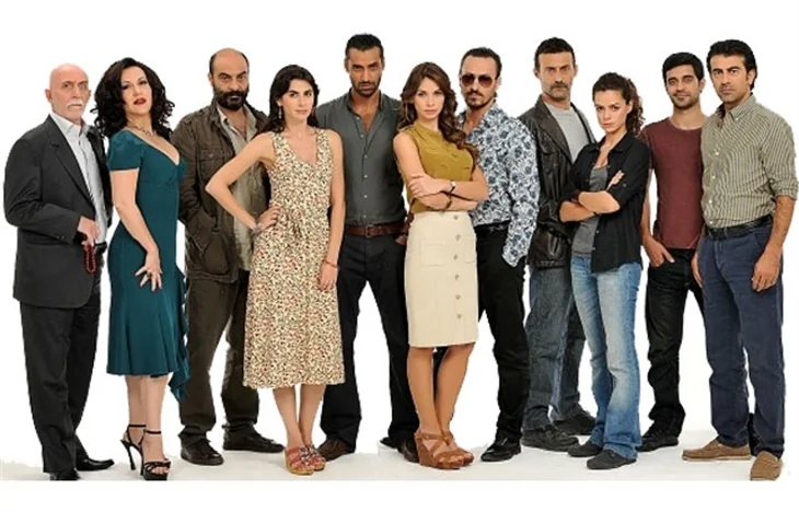 Ağır Roman'ın altında kaldılar...