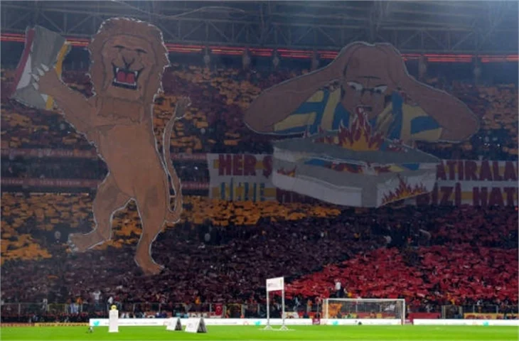 Dev maçtan görüntüler!