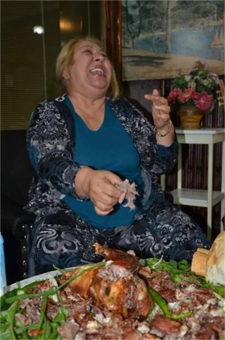 Dilber Ay'dan İzzet Çapa'ya olay açıklamalar!