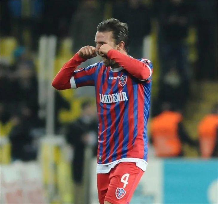 Fenerbahçe Karabükspor maçından kareler