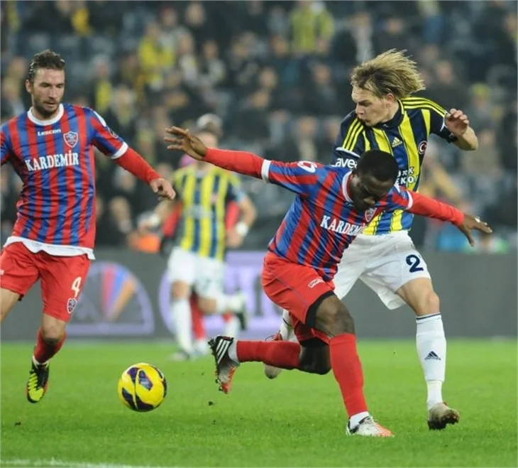 Fenerbahçe Karabükspor maçından kareler