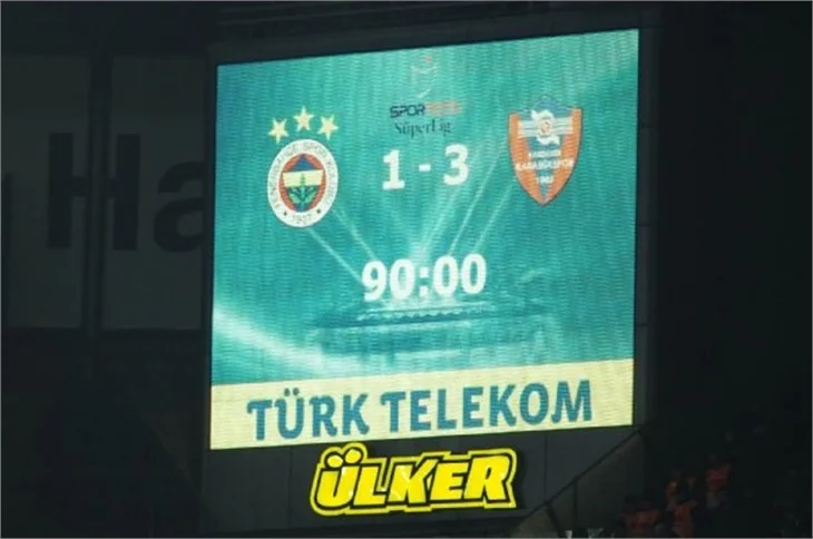 Fenerbahçe Karabükspor maçından kareler