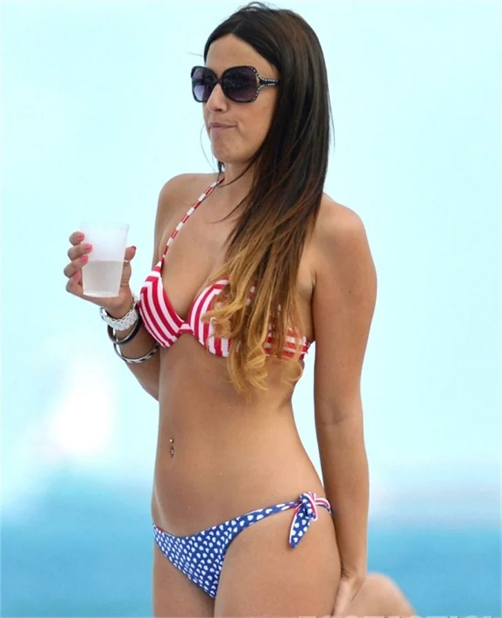 Claudia Romani bikinili!