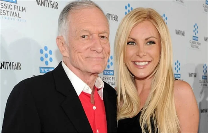 86'lık Hugh Hefner Crystal Harris'la sonunda evlendi!
