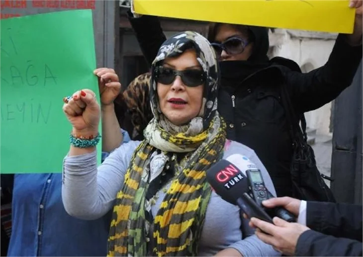 İstanbul'da genelev kadınları eylem yapıyor