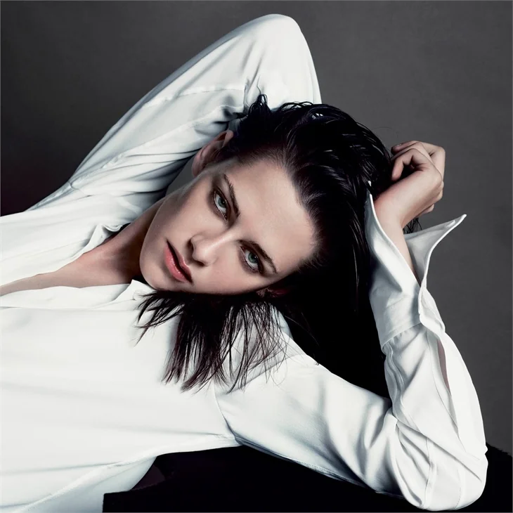 Kristen Stewart'tan şaşırtan görüntüsü!