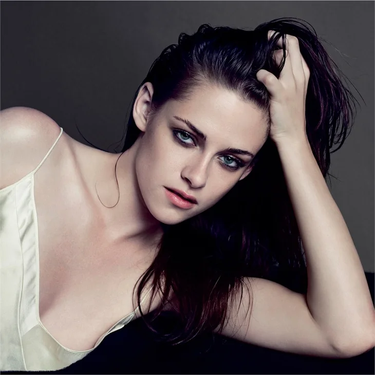 Kristen Stewart'tan şaşırtan görüntüsü!