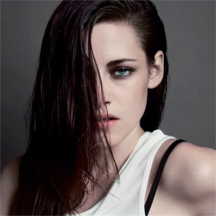 Kristen Stewart'tan şaşırtan görüntüsü!
