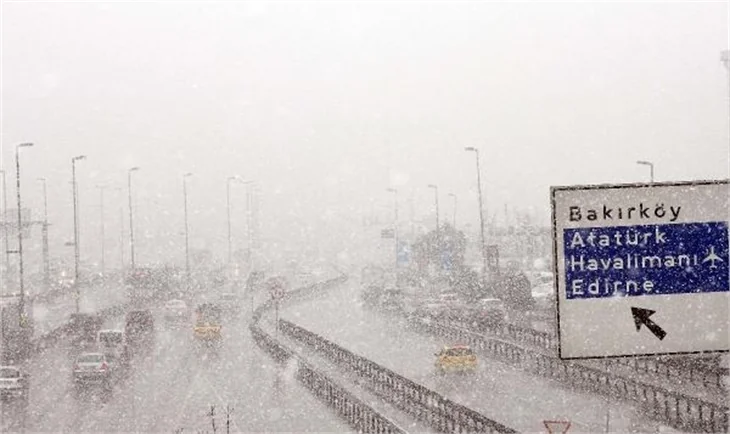 İstanbul'dan kar manzaraları