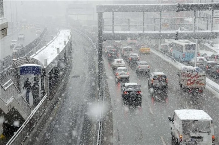 İstanbul'dan kar manzaraları