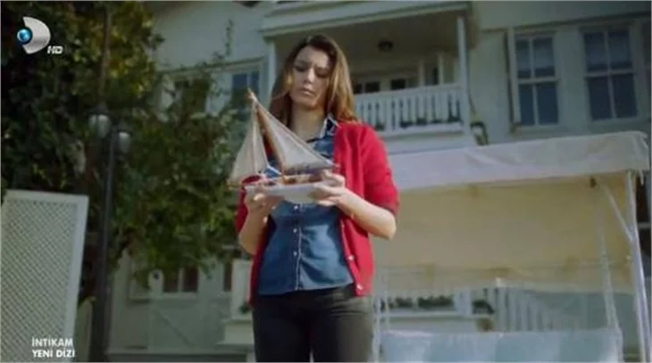 İşte Beren Saat'in yeni yalısı...