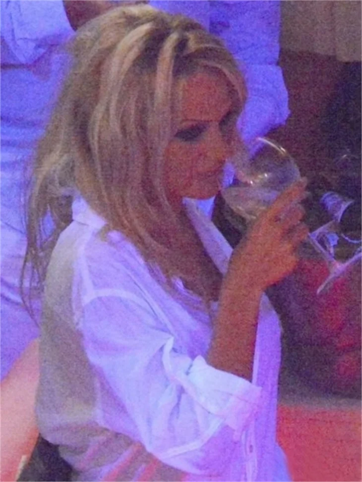 Pamela Anderson fena dağıttı!