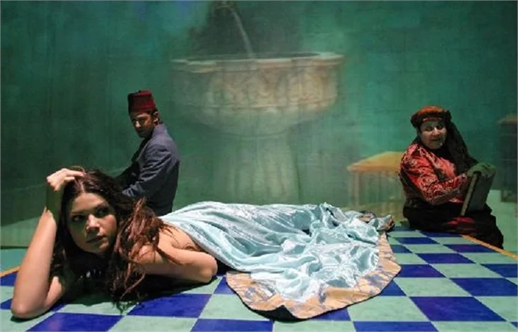 "Son Harem" İtalya'da rekora koşuyor!