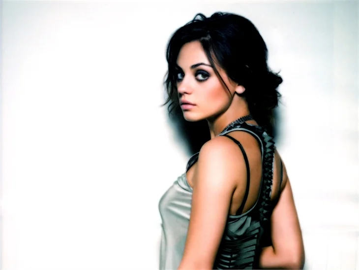 Mila Kunis en erotik rolü istiyor!