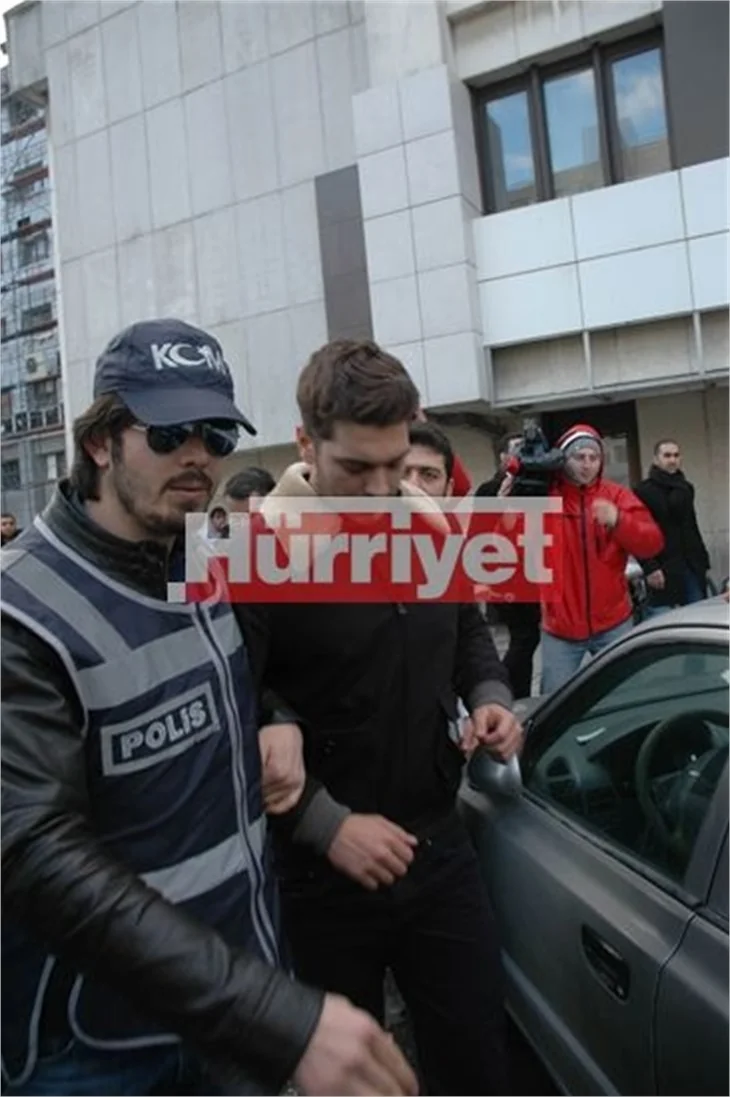 Ünlülere narkotik gözaltısı