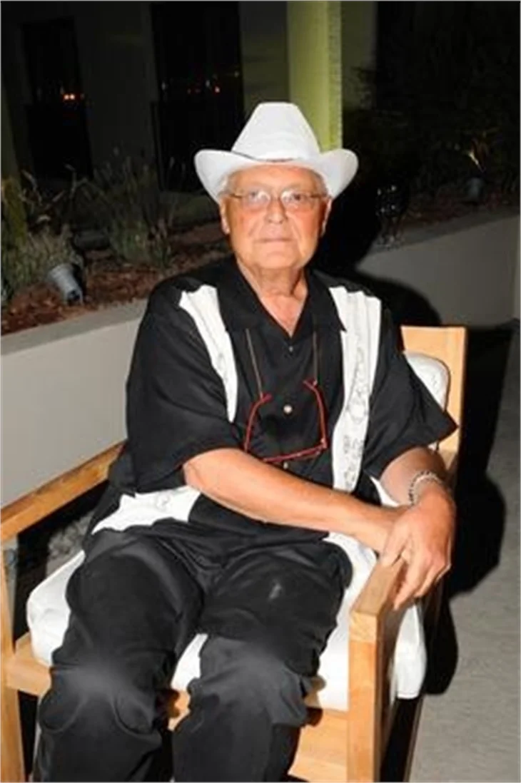 Ferdi Özbeğen, İzzet Çapa'ya anlattı!