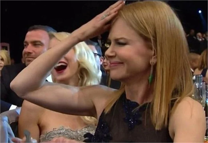 Jennifer Lawrence'ın elbise kazası!