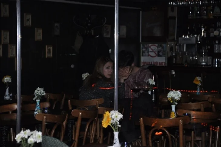 Nik Xhelilaj şöhretin suyunu çıkardı