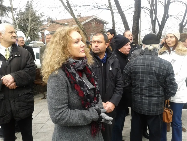 Ferdi Özbeğen son yolculuğuna uğurlandı