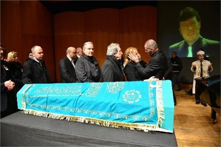 Ferdi Özbeğen son yolculuğuna uğurlandı