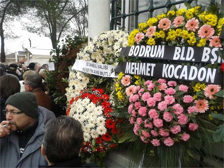 Ferdi Özbeğen son yolculuğuna uğurlandı