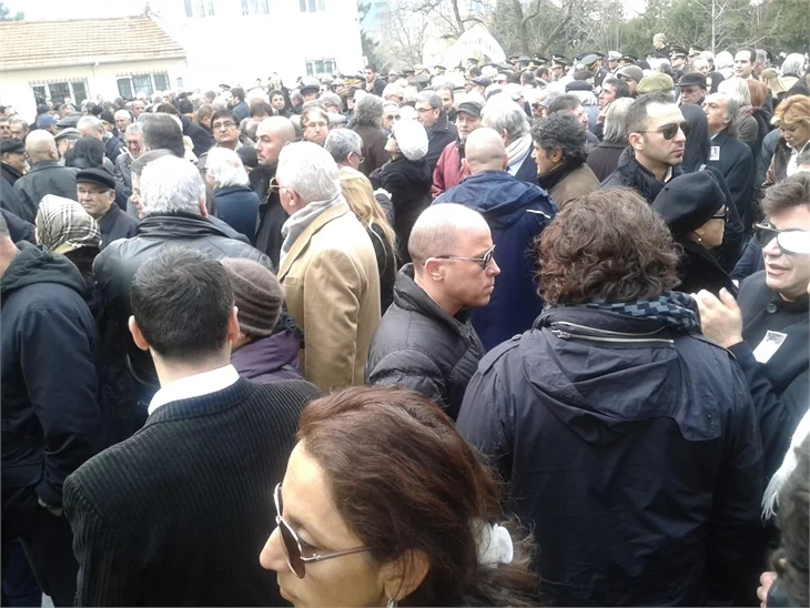 Ferdi Özbeğen son yolculuğuna uğurlandı