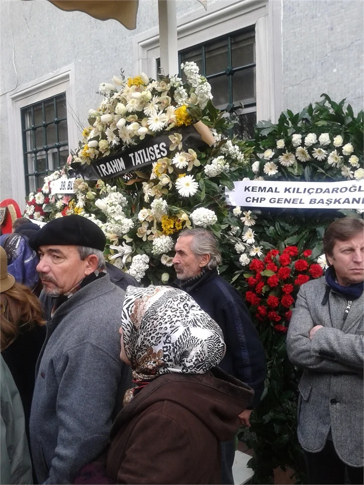 Ferdi Özbeğen son yolculuğuna uğurlandı