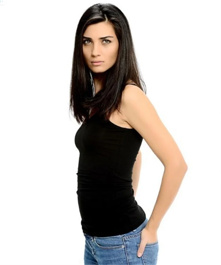Tuba Büyüküstün'ün 20 Dakika fotoğrafları...