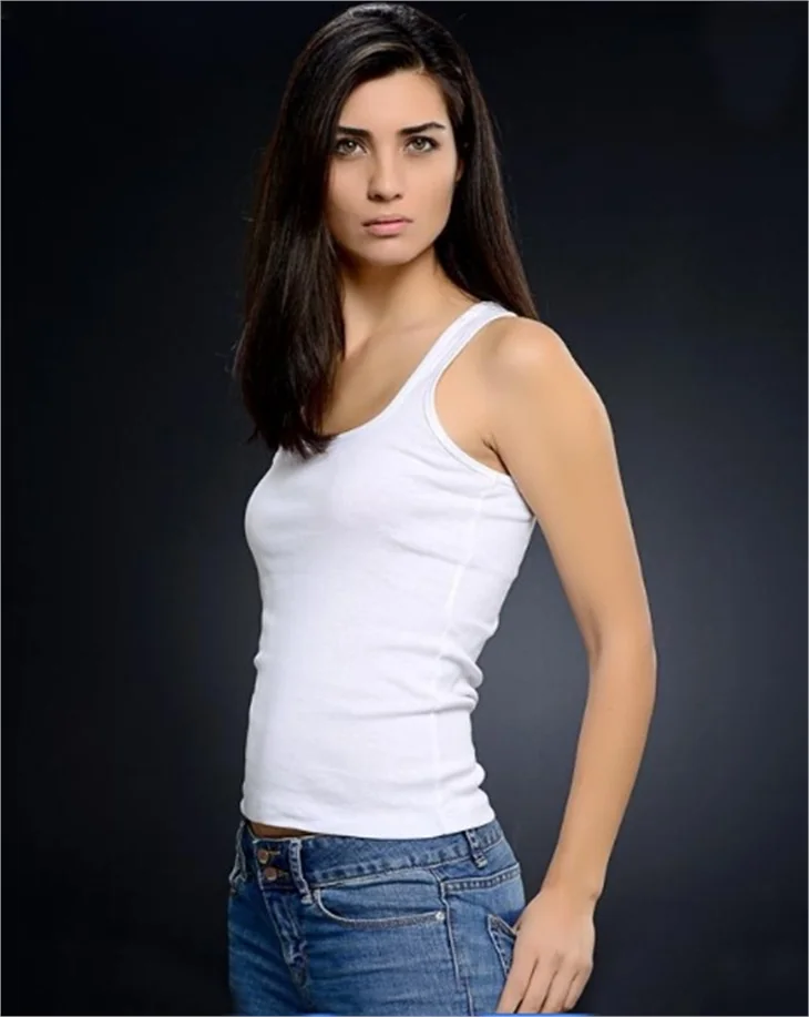Tuba Büyüküstün'ün 20 Dakika fotoğrafları...