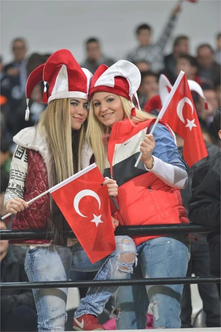 Avcı, daha bir kuş bile vuramadı!
