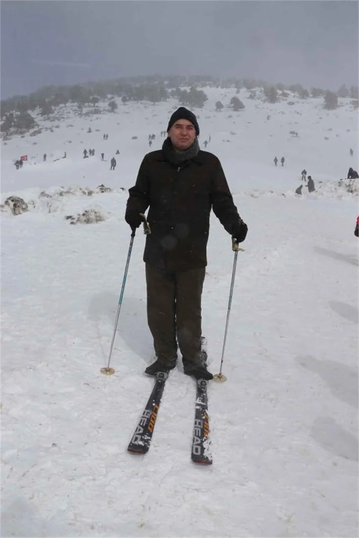 Denizli Bozdağ'da kar şenliği