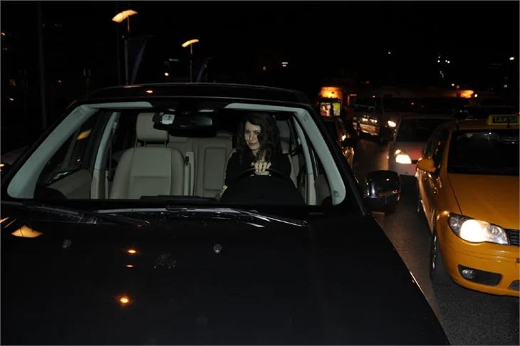 Beren Saat'in 3 saatlik alışverişi!